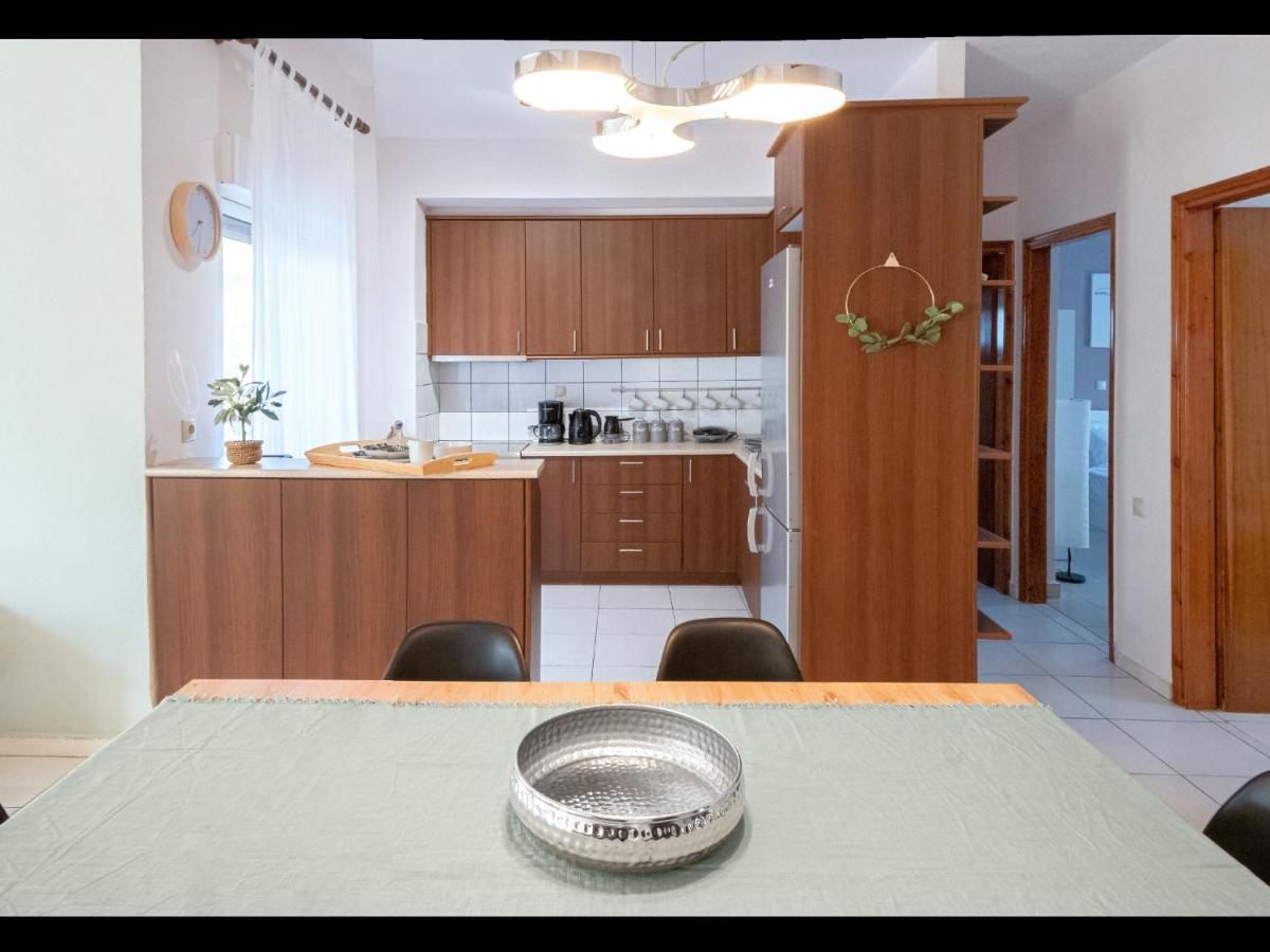 Omalia Apartment Прінос Екстер'єр фото