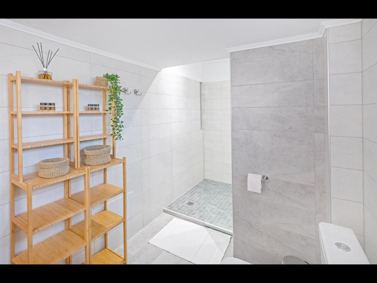 Omalia Apartment Прінос Екстер'єр фото